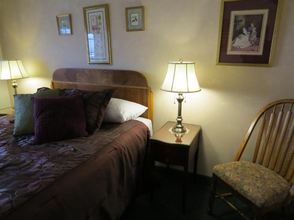 Billy Barker Casino Hotel Quesnel Ruang foto